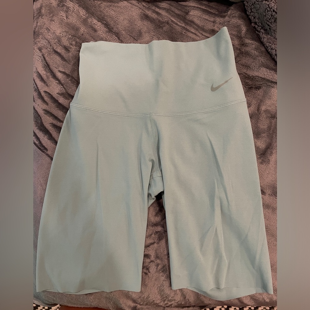 Nike dri fit bike short women’s XS